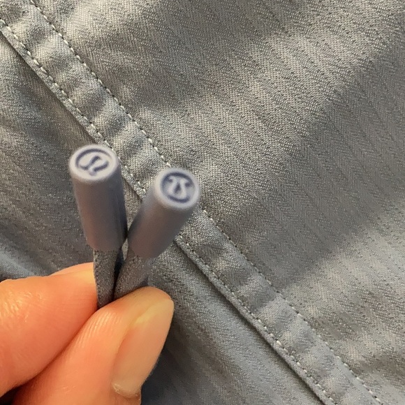 Lululemon Beyond the Studio Crop Size 6 - Picture 7 of 11